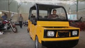 Mini-car made in Egypt competes with the tuk-tuk