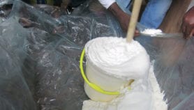 清理:喀麦隆化学家石油废料变成肥皂