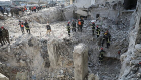 卫生团队在叙利亚地震中死亡后的流行恐惧
